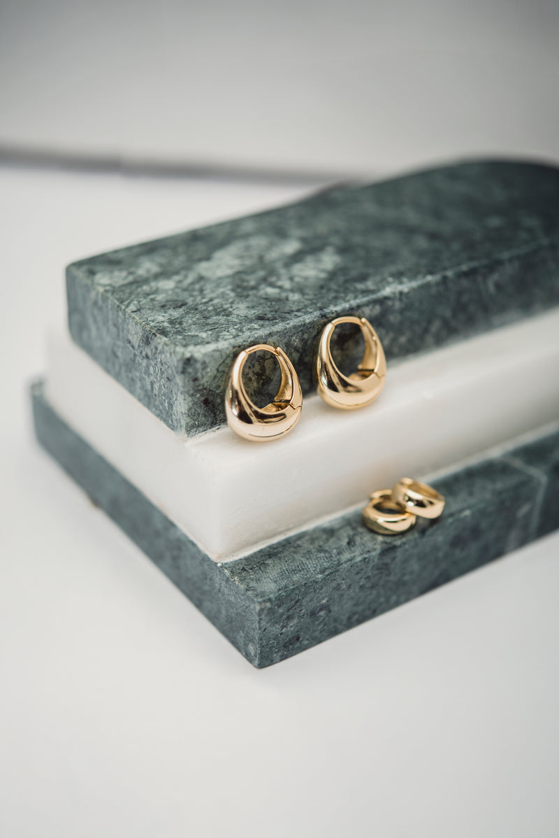 Bold Huggies in Gold